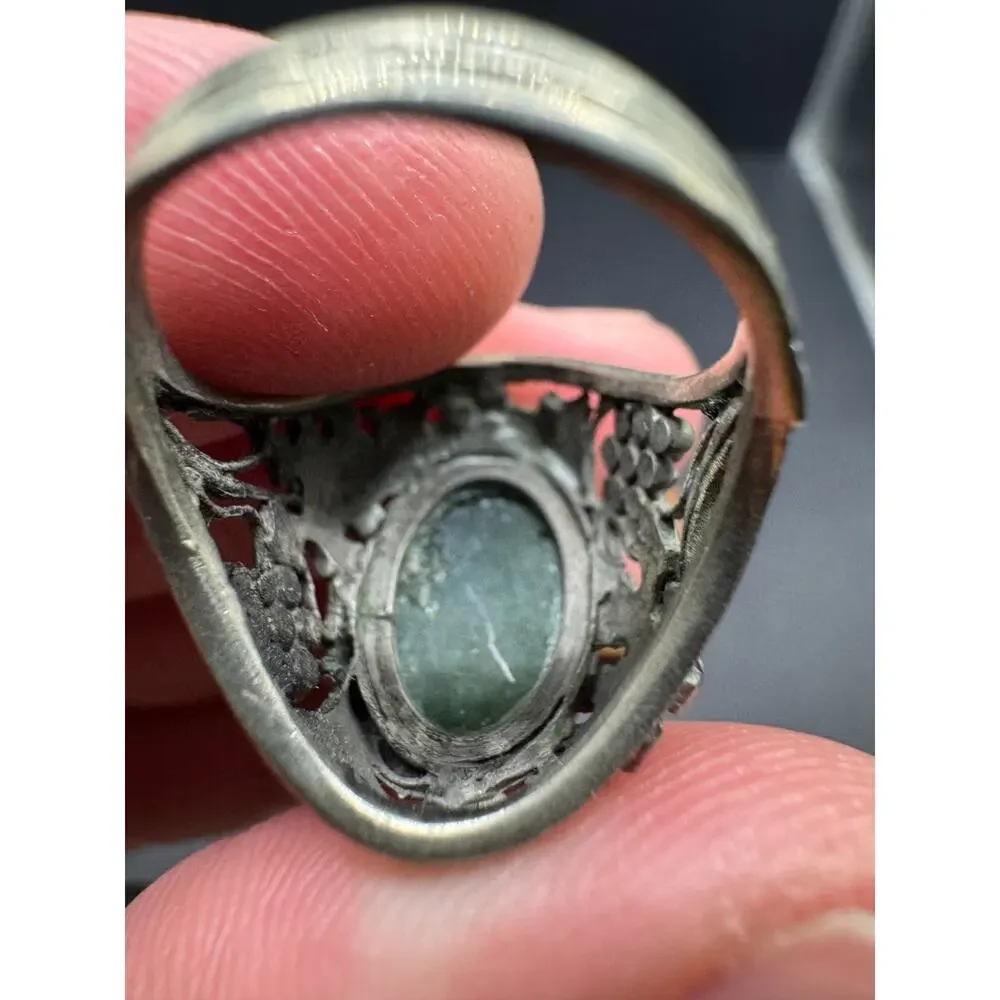 Vintage 925 Sterling Silver Green Jade Ornate Cocktail Ring Size 6.75